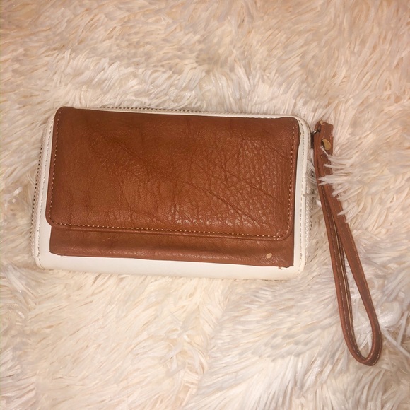 Wristlet - Picture 2 of 2